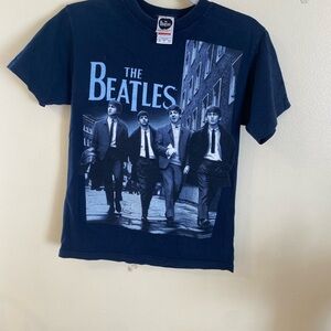 Vintage 2004 Apple Corps Ltd The Beatles Graphic T-Shirt